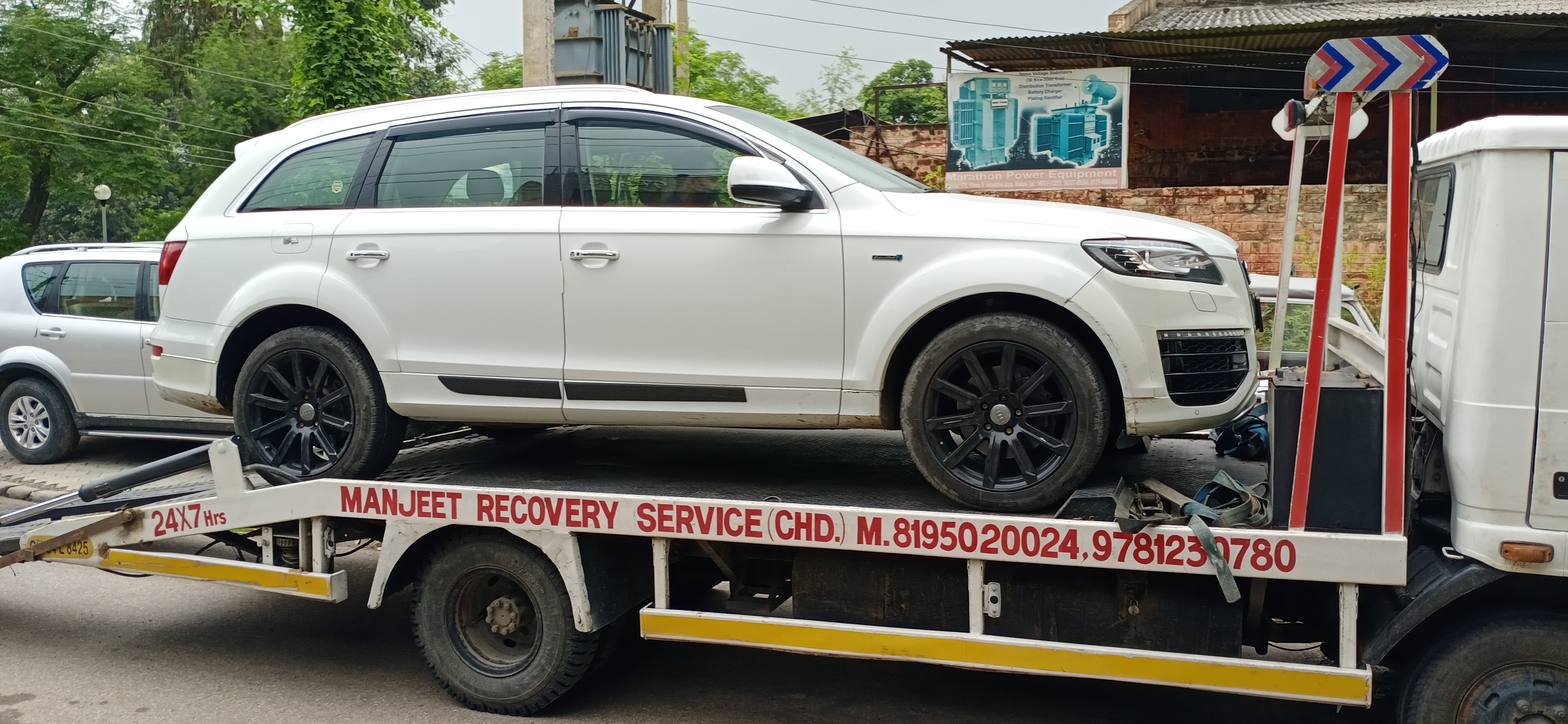 Car Towing Service In Pinjore  | Manjeet Towing Services | Best Car Towing Service In Pinjore, 7 Top Car Towing Service In Pinjore, 24 Hour Car Towing Service In Pinjore, Car Tochan Service In Pinjore, Towing Service In Pinjore  - GL77023